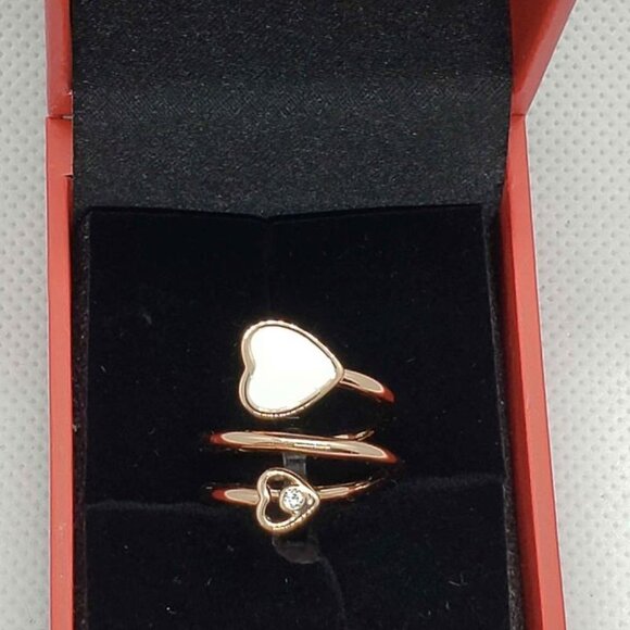 Brand New Peermont Jewelry 18k rose gold plated ring w/ white opal and one stone - Picture 2 of 3